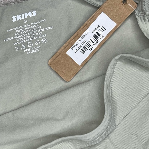 Skims Fits Everybody Cheeky Brief in Talc 3X NWT - Picture 9 of 9